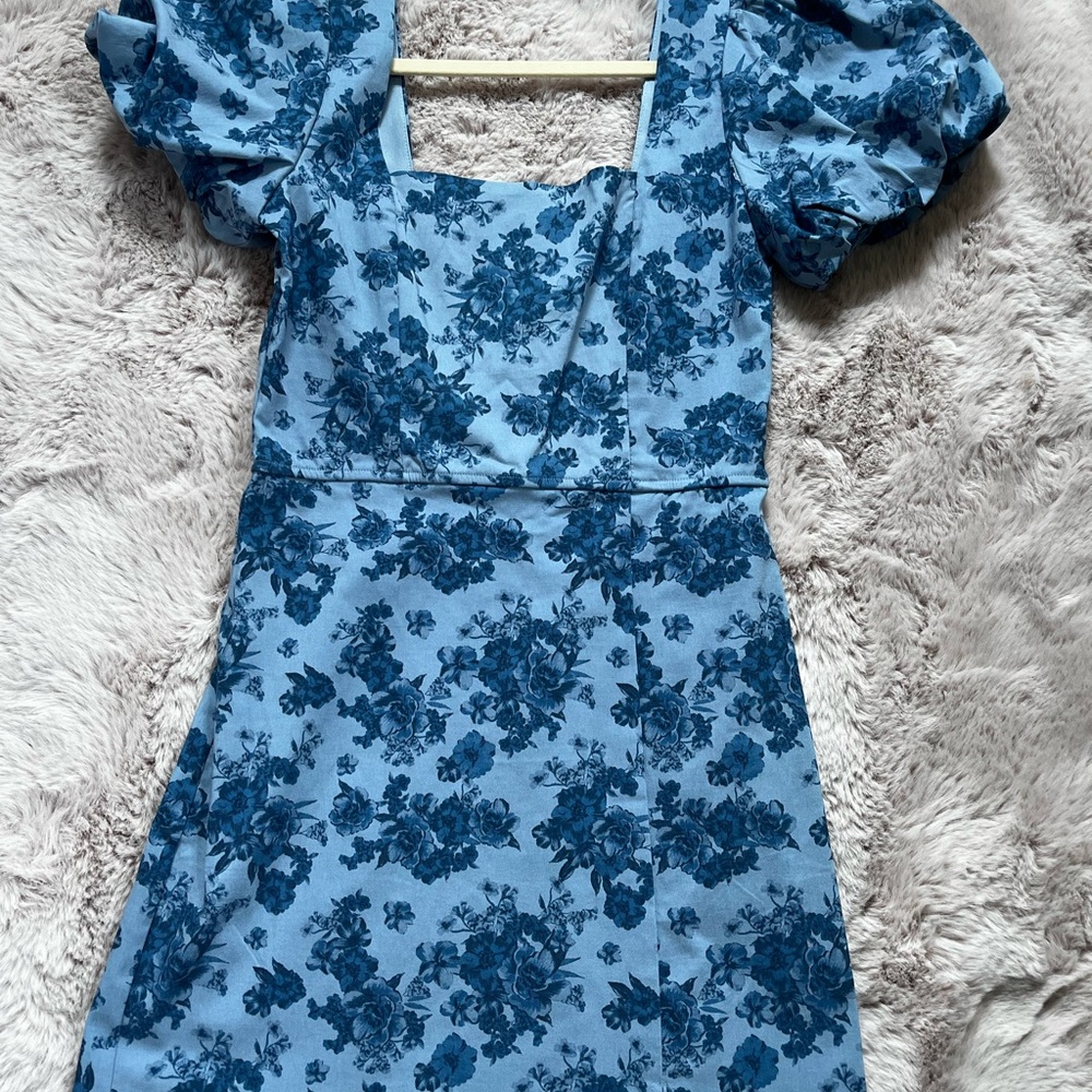 Blue Floral Puff Sleeve Dress